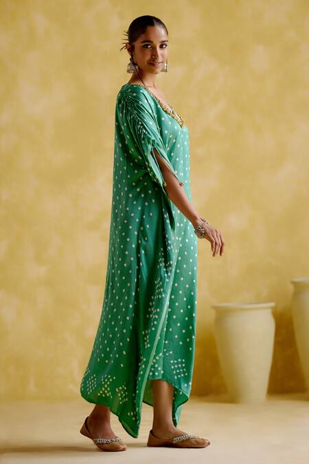Buy 5elements Green Modal, Satin, Lace Embroidery Dakshayani Flared Sleeve Printed Kaftan Online at Aza Fashions Buy_5elements_Green Modal, Satin, Lace Embroidery Dakshayani Flared Sleeve Printed Kaftan _Online_at_Aza_Fashions