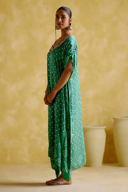 Shop 5elements Green Modal, Satin, Lace Embroidery Dakshayani Flared Sleeve Printed Kaftan Online at Aza Fashions Shop_5elements_Green Modal, Satin, Lace Embroidery Dakshayani Flared Sleeve Printed Kaftan _Online_at_Aza_Fashions