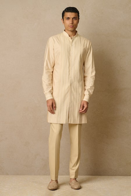 Tarun Tahiliani Textured Kurta & Trouser Set 