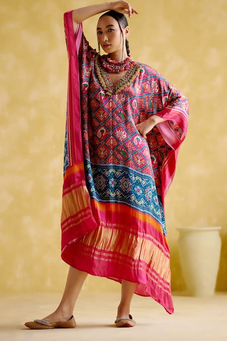 Shop_5elements_Pink Modal, Satin Embroidery V-neck Advaita Motif Print Kaftan _Online_at_Aza_Fashions