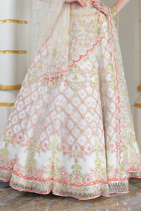 Shop Tamaraa By Tahani White Tafetta Silk Hand Embroidered Sequin Sweetheart Neck Bead And Lehenga Set Online at Aza Fashions Shop_Tamaraa By Tahani_White Tafetta Silk Hand Embroidered Sequin Sweetheart Neck Bead And Lehenga Set _Online_at_Aza_Fashions