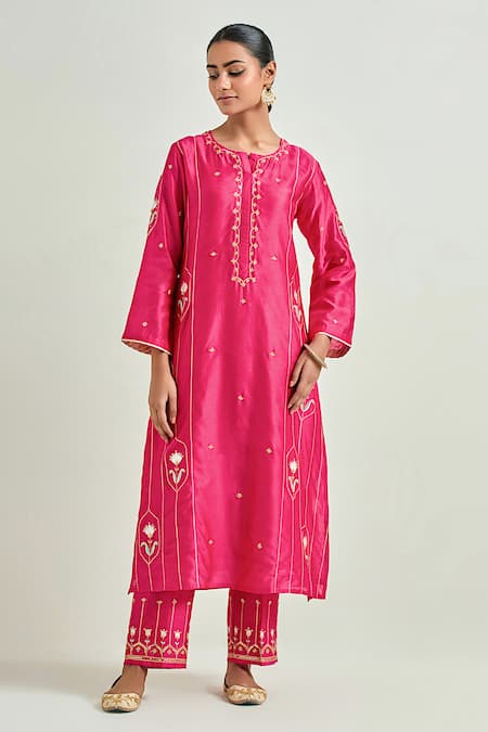 Shop_Anantaa By Roohi_Fuchsia Silk, Chanderi Embroidery, Sequins, Gota Patti Floret Kurta Pant Set _Online_at_Aza_Fashions