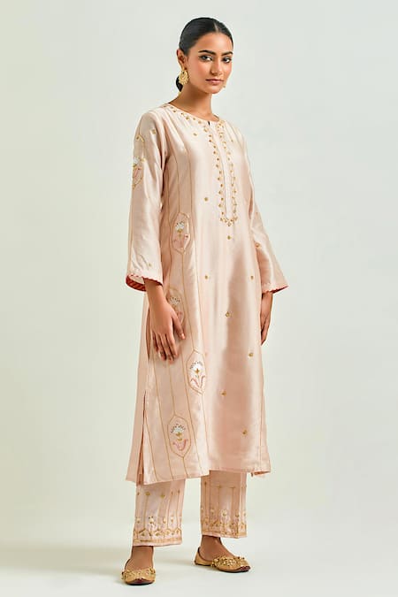 Shop_Anantaa By Roohi_Pink Silk, Chanderi Sequins, Embroidery, Gota Patti Flower Bloom Kurta Pant Set _Online_at_Aza_Fashions
