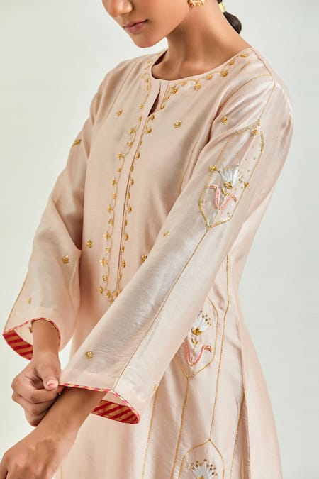 Anantaa By Roohi_Pink Silk, Chanderi Sequins, Embroidery, Gota Patti Flower Bloom Kurta Pant Set _at_Aza_Fashions