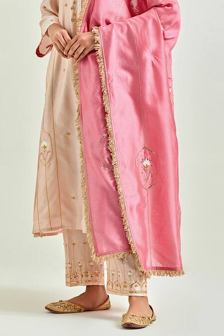 Buy_Anantaa By Roohi_Pink Silk, Chanderi Sequins, Embroidery, Gota Patti Flower Bloom Kurta Pant Set 