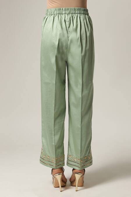 Shop Anantaa By Roohi Green Silk, Chanderi Embroidery Split V-neck Notched Kurta Pant Set Shop_Anantaa By Roohi_Green Silk, Chanderi Embroidery Split V-neck Notched Kurta Pant Set