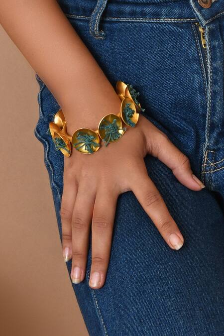 Shop_Zaza By Somya_Gold Plated Geometric Circular Bracelet _at_Aza_Fashions