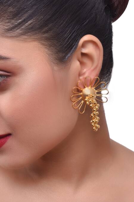 Zaza By Somya Gold Plated Floral Ball Cluster Earrings 