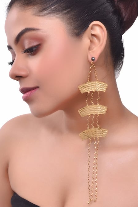 Zaza By Somya Gold Plated Cut Work Geometric Pattern Earrings 