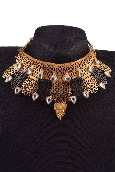 Zaza By Somya Gold Plated Kundan Embellished Necklace Online at Aza Fashions Zaza By Somya_Gold Plated Kundan Embellished Necklace _Online_at_Aza_Fashions