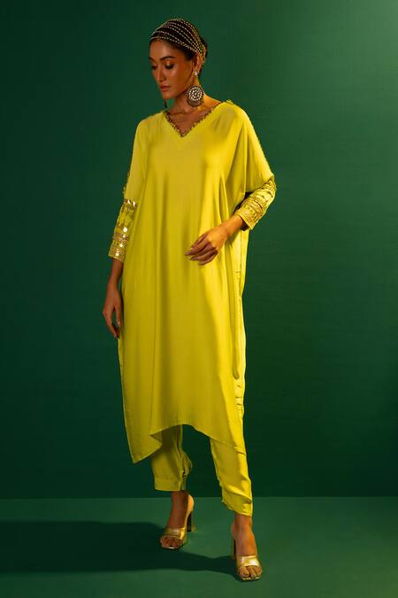 Prahnaaya Green Satin Mirrors, Sequins Tora Masai Hand Embroidered Kurta And Slim Pant Set at Aza Fashions Prahnaaya_Green Satin Mirrors, Sequins Tora Masai Hand Embroidered Kurta And Slim Pant Set _at_Aza_Fashions