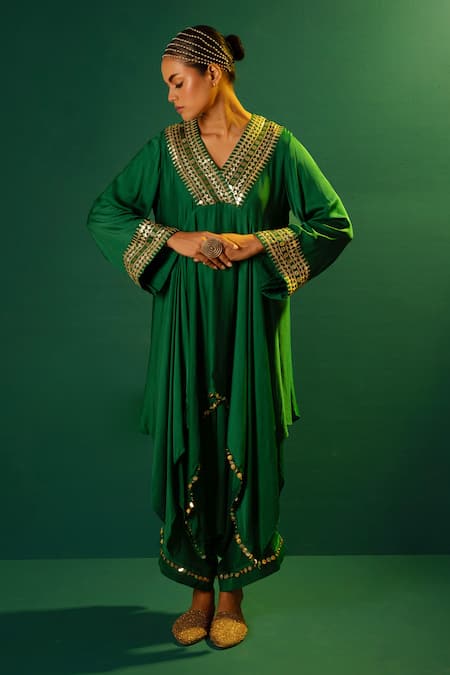 Buy Prahnaaya Green Satin Sequins Ariyana Placement Hand Embroidered Kurta With Harem Pant Online at Aza Fashions Buy_Prahnaaya_Green Satin Sequins Ariyana Placement Hand Embroidered Kurta With Harem Pant _Online_at_Aza_Fashions