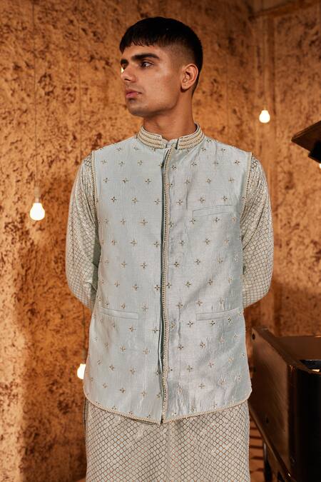 Buy Nidhika Shekhar Aqua Silk, Chanderi Embroidery Metallic Geometric Bundi And Kurta Set Buy_Nidhika Shekhar_Aqua Silk, Chanderi Embroidery Metallic Geometric Bundi And Kurta Set