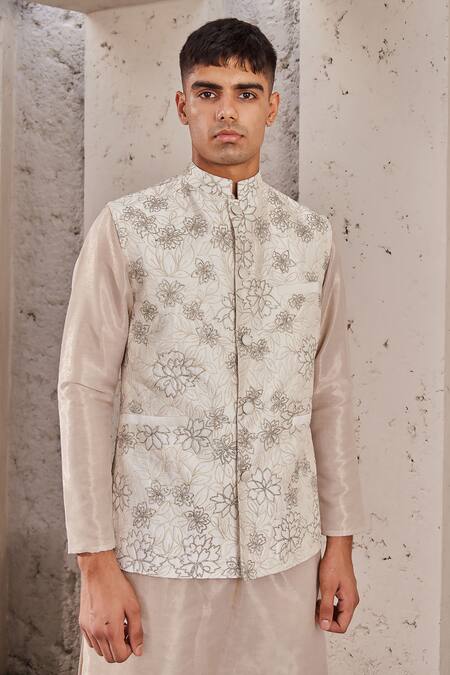 Nidhika Shekhar Ivory Silk, Tissue, Linen Embroidery Floral Bundi And Kurta Set at Aza Fashions Nidhika Shekhar_Ivory Silk, Tissue, Linen Embroidery Floral Bundi And Kurta Set _at_Aza_Fashions