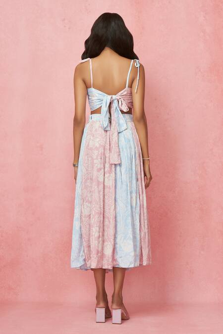Shop Label Frow Pink Crepe Sweetheart Neck Color Blocked Printed Top Skirt Set at Aza Fashions Shop_Label Frow_Pink Crepe Sweetheart Neck Color Blocked Printed Top Skirt Set_at_Aza_Fashions