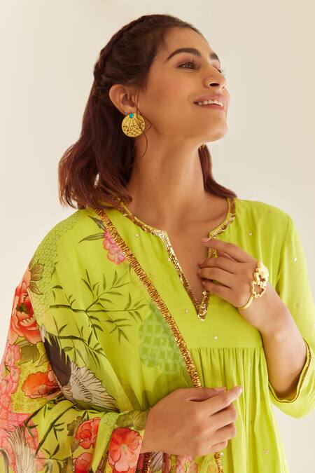 Shop House Of Pink Green Chanderi, Organza Sequins Round Neck Embellished Tiered Anarkali Pant Set Online at Aza Fashions Shop_House Of Pink_Green Chanderi, Organza Sequins Round Neck Embellished Tiered Anarkali Pant Set _Online_at_Aza_Fashions