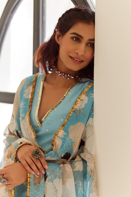 Shop House Of Pink Blue Chanderi, Organza Sequins, Lace V-neck Embroidered Straight Kurta Pant Set Online at Aza Fashions Shop_House Of Pink_Blue Chanderi, Organza Sequins, Lace V-neck Embroidered Straight Kurta Pant Set _Online_at_Aza_Fashions