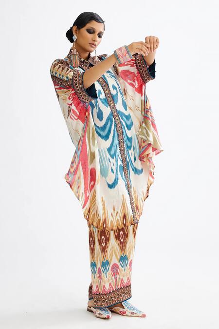 Buy_Rajdeep Ranawat_Multi Color Silk Embroidery Collared Kamara Abstract Print Shirt Tunic With Pant