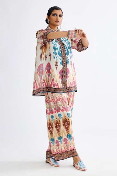 Rajdeep Ranawat Multi Color Silk Printed Floral Spread Maizah Shirt And Pant Set 