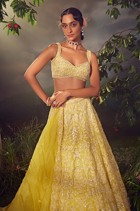 Buy_Aneesh Agarwaal_Yellow Net Sequins, Beads Sweetheart Neck Floral Hand Embroidered Lehenga Set _Online_at_Aza_Fashions