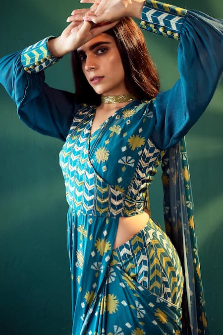 Buy_Suave_Blue Denim Beads, Cut Work V-neck Floral Pattern Pre-draped Saree With Wrap Top _Online_at_Aza_Fashions