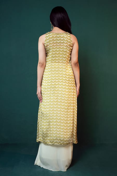 Suave Chevron Pattern Tunic With Draped Skirt 