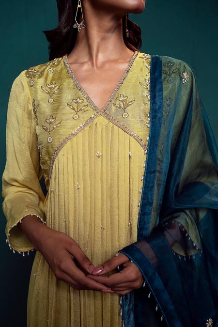 Buy_Suave_Green Chiffon, Organza Pearls, Beads, Cut Work Embellished Kurta Sharara Set 