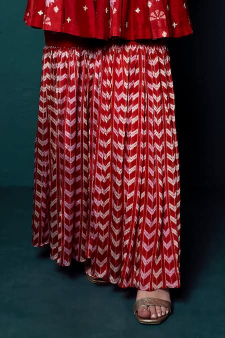 Suave_Red Chiffon Sequins, Diamonds V-neck Surkh Work Peplum Kurta With Sharara _Online_at_Aza_Fashions