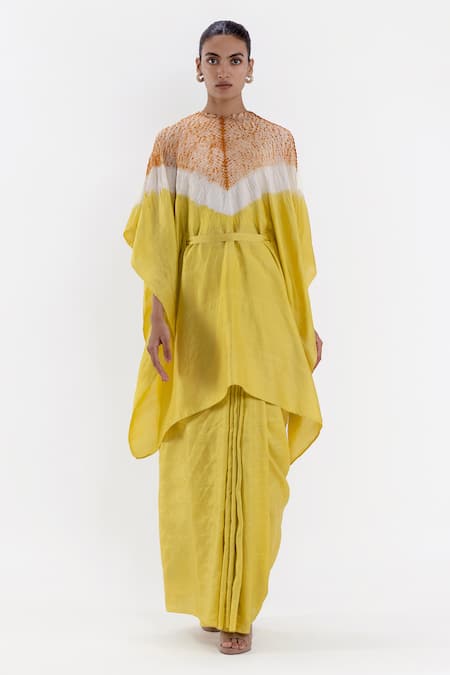 Studio Medium Yellow Silk Handwoven High Round Draped Kaftan Saree With Running Blouse