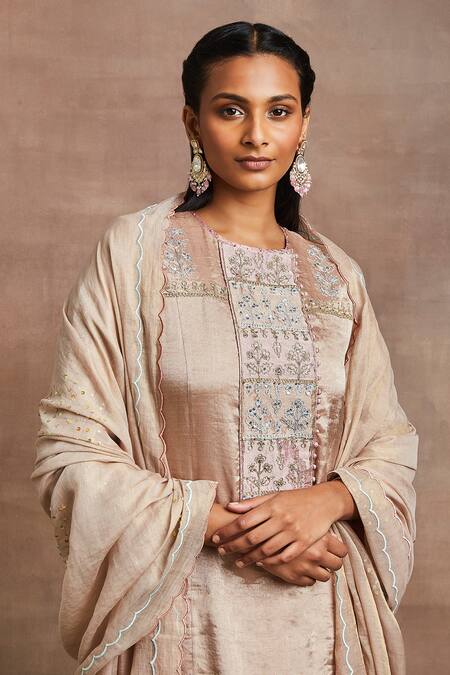 Sue Mue Peach Silk, Cotton, Brocade Sequins Naznin Hand Embroidered Kurta Trouser Set Online at Aza Fashions Sue Mue_Peach Silk, Cotton, Brocade Sequins Naznin Hand Embroidered Kurta Trouser Set _Online_at_Aza_Fashions