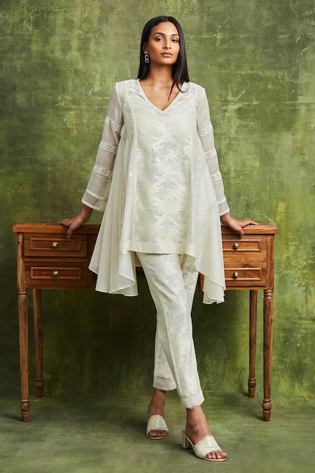 Buy Sue Mue Off White Embroidery V-neck Shaffan Kurta And Pant Set Online at Aza Fashions Buy_Sue Mue_Off White Embroidery V-neck Shaffan Kurta And Pant Set _Online_at_Aza_Fashions