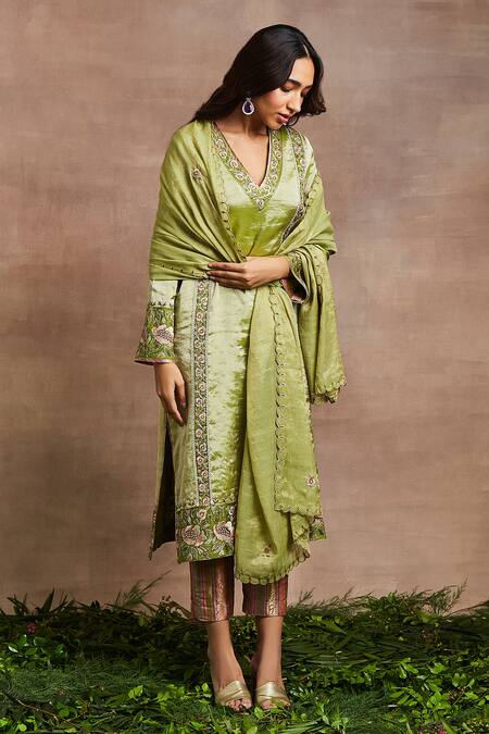 Buy Sue Mue Green Handloom Cotton, Silk, Brocade Embroidery, Zari Saira Gada Hand Kurta Set Online at Aza Fashions Buy_Sue Mue_Green Handloom Cotton, Silk, Brocade Embroidery, Zari Saira Gada Hand Kurta Set _Online_at_Aza_Fashions
