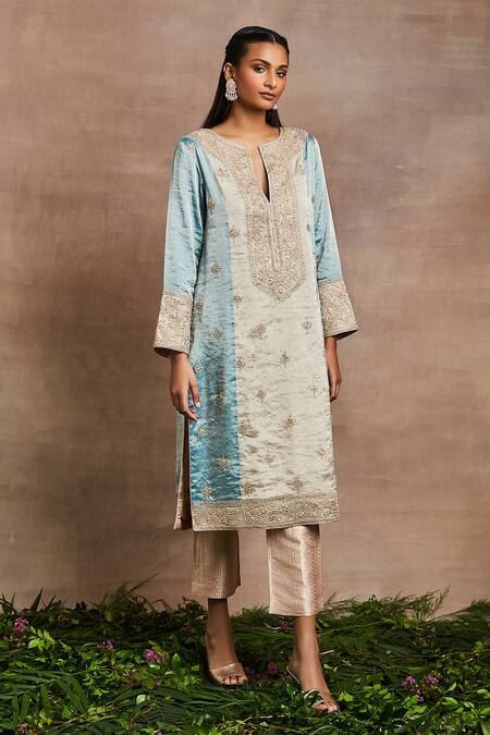 Sue Mue Blue Handloom Cotton, Silk, Brocade Embroidery, Zohra Dori Hand Kurta Set Online at Aza Fashions Sue Mue_Blue Handloom Cotton, Silk, Brocade Embroidery, Zohra Dori Hand Kurta Set _Online_at_Aza_Fashions