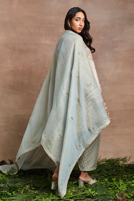 Shop Sue Mue Peach Handloom Cotton, Silk, Brocade Sequins, Naba Hand Butti Kurta Salwar Set at Aza Fashions Shop_Sue Mue_Peach Handloom Cotton, Silk, Brocade Sequins, Naba Hand Butti Kurta Salwar Set _at_Aza_Fashions