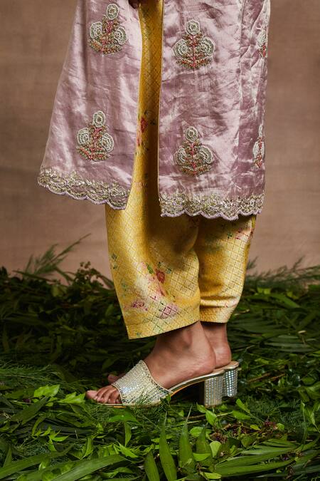 Buy Sue Mue Pink Handloom Cotton, Silk, Brocade Sequins, Gulnar Thread Kurta Salwar Set Online at Aza Fashions Buy_Sue Mue_Pink Handloom Cotton, Silk, Brocade Sequins, Gulnar Thread Kurta Salwar Set _Online_at_Aza_Fashions