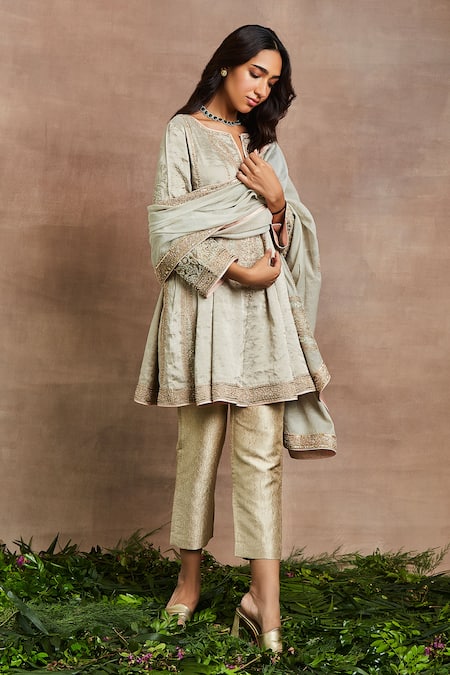 Buy Sue Mue Silver Silk, Brocade, Cotton Embroidery, Sequins Round Janna Hand Anarkali Set Buy_Sue Mue_Silver Silk, Brocade, Cotton Embroidery, Sequins Round Janna Hand Anarkali Set