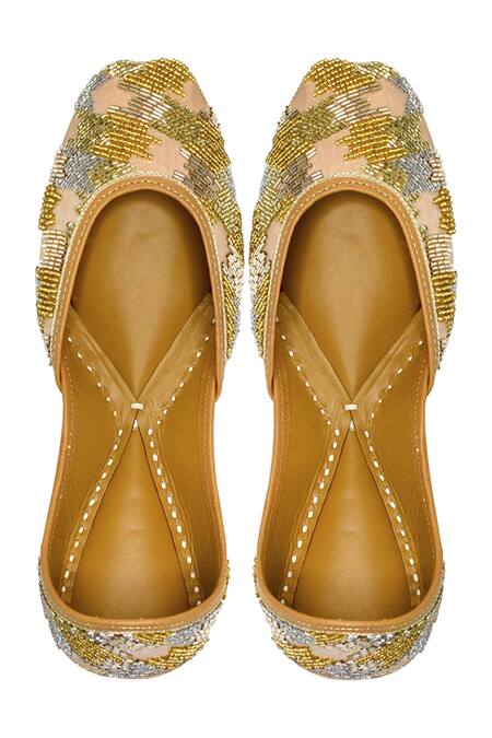 Yassio Pink Vasiliki Bead Embellished Juttis Online at Aza Fashions Yassio_Pink Vasiliki Bead Embellished Juttis _Online_at_Aza_Fashions