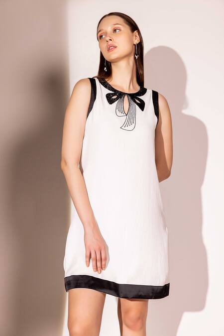 Shop_Shimona_White Satin, Crepe Sequins Round Neck Placed Embroidered Dress _Online_at_Aza_Fashions