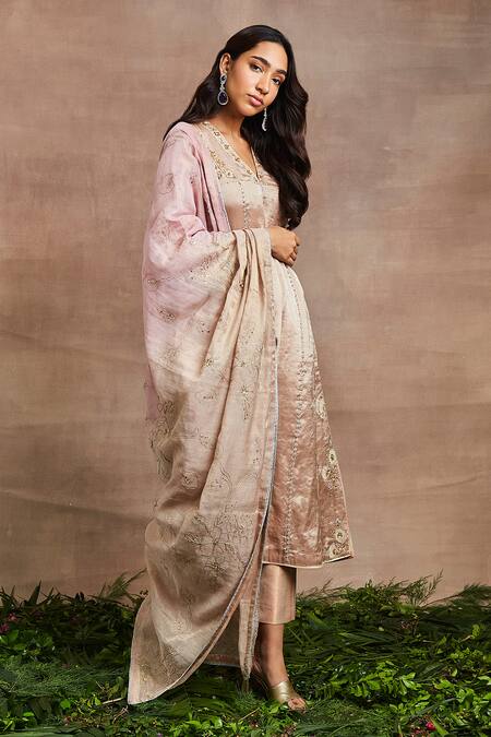 Sue Mue Peach Silk, Brocade, Cotton Sequins, Embroidery Wajiha Hand Kurta Pant Set at Aza Fashions Sue Mue_Peach Silk, Brocade, Cotton Sequins, Embroidery Wajiha Hand Kurta Pant Set _at_Aza_Fashions
