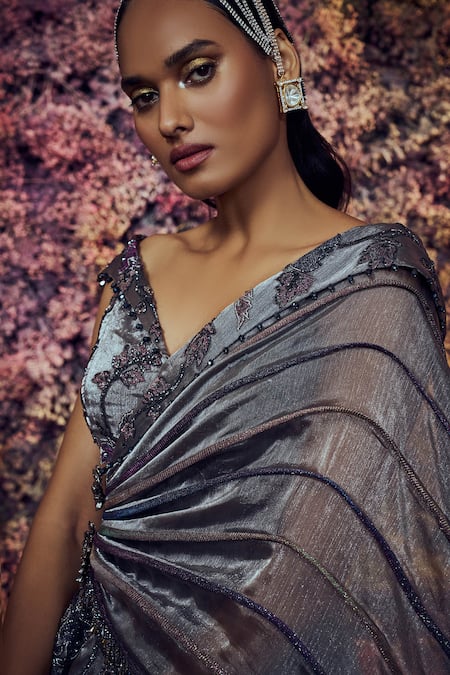 Shilpi Gupta_Gray Metallic Organza Applique Embroidered Sequins V Grey Cutdana Saree Gown _at_Aza_Fashions