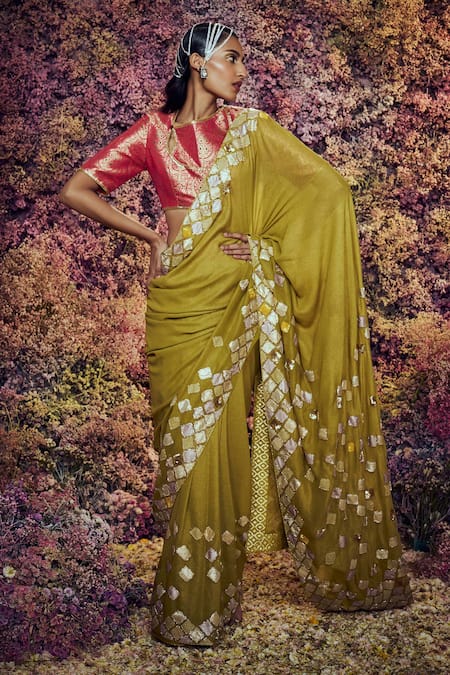 Shilpi Gupta_Green Paheli Embroidered Saree With Blouse _Online_at_Aza_Fashions
