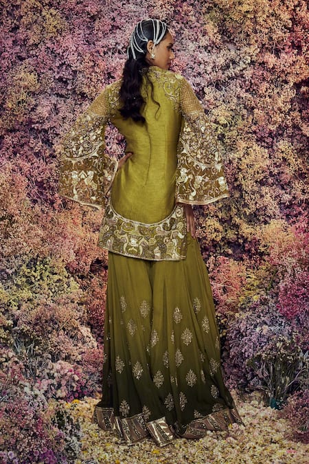 Shop Shilpi Gupta Green Mehal Embroidered Kurta Sharara Set at Aza Fashions Shop_Shilpi Gupta_Green Mehal Embroidered Kurta Sharara Set _at_Aza_Fashions