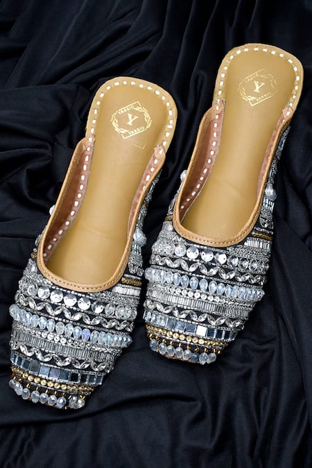 Yassio Amani Embroidered Mules 