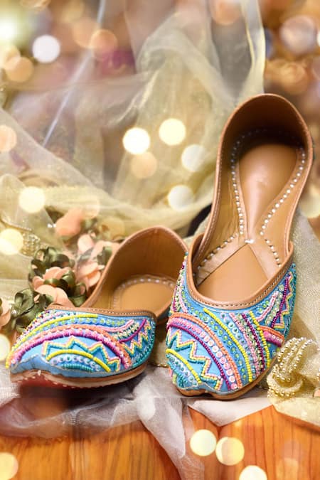 Yassio Helen Sequin & Bead Embroidered Juttis 