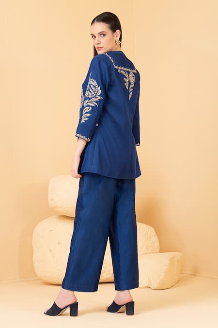 Divi By Sonal Khandelwal Zari Embroidered Jacket With Chanderi Pant Set 