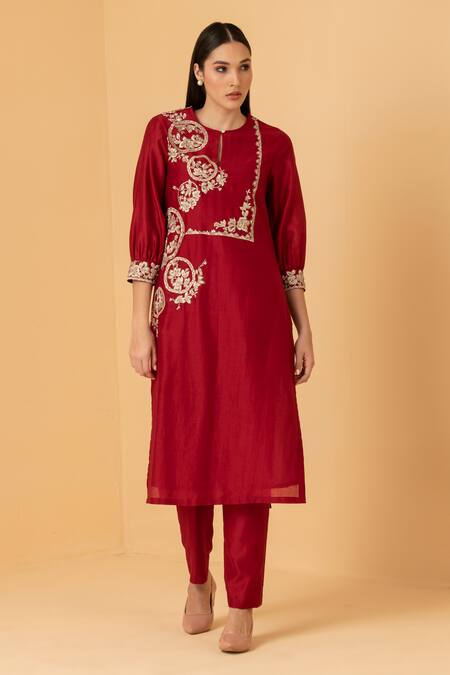 Shop_Divi By Sonal Khandelwal_Red Chanderi Sequins, Zari Keyhole Neck Embroidered Tunic And Pant Set _Online_at_Aza_Fashions