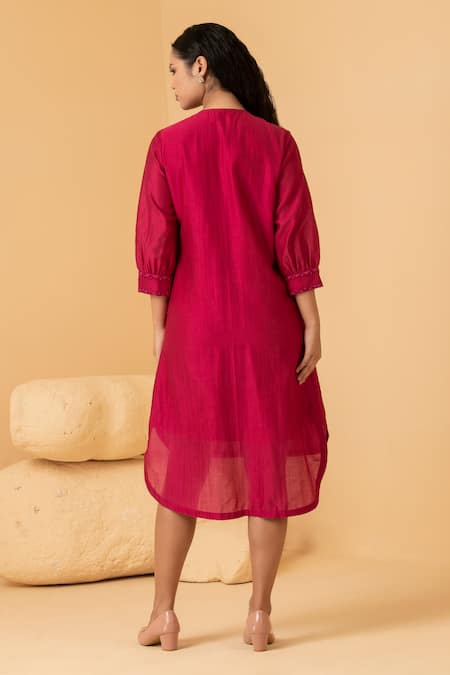 Divi By Sonal Khandelwal Fuchsia Chanderi Embroidered Dress 