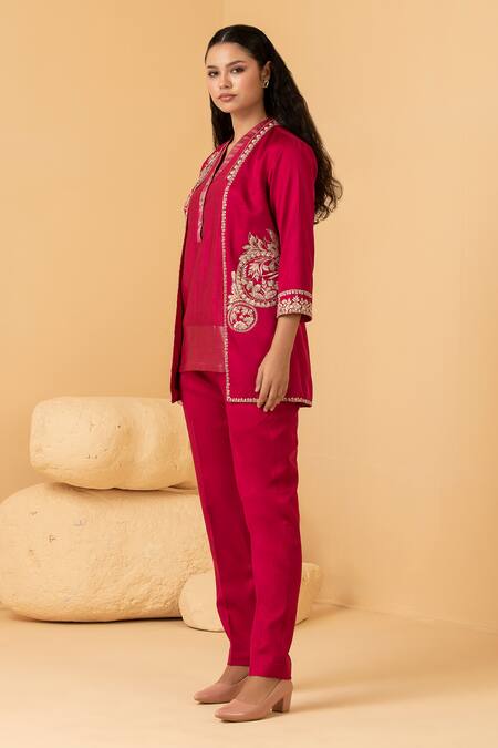 Divi By Sonal Khandelwal Fuchsia Chanderi, Modal, Satin Sequins, Zari, Floral Embroidered Jacket Pant Set Online at Aza Fashions Divi By Sonal Khandelwal_Fuchsia Chanderi, Modal, Satin Sequins, Zari, Floral Embroidered Jacket Pant Set _Online_at_Aza_Fashions