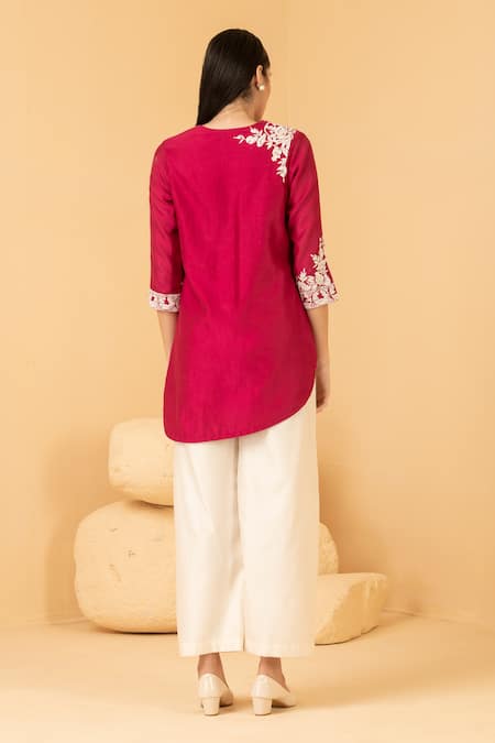 Divi By Sonal Khandelwal Chanderi Floral Placement Embroidered Top & Palazzo Set 