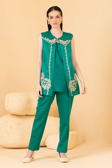 Divi by sonal khandelwal Pearl Embroidered Jacket Pant Set 